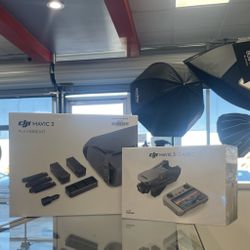 Dji Mavic 3 Classic With Flymore Kit 