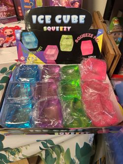Ice cube squeeze