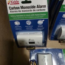 12 Smoke detectors And 6 CO2 alarms - $300 (mountain view