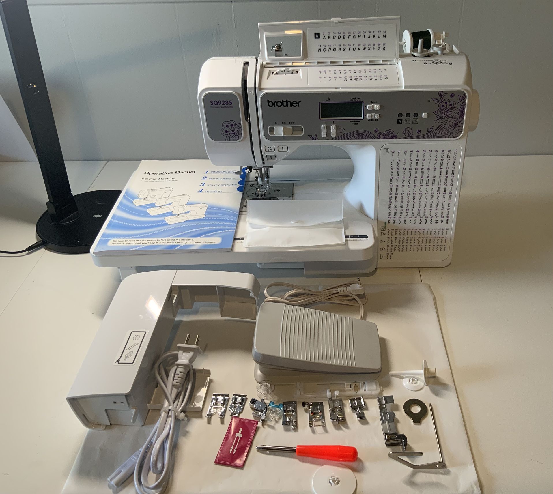 Quality Sewing Machine Model Sq9285