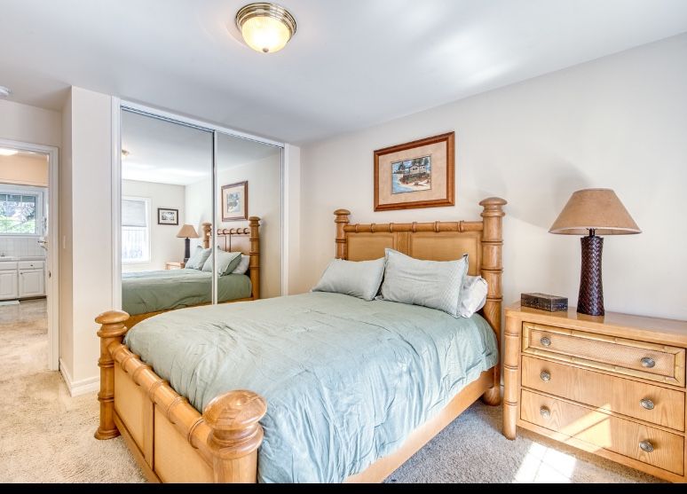 Faux Bamboo Queen Bedroom Set