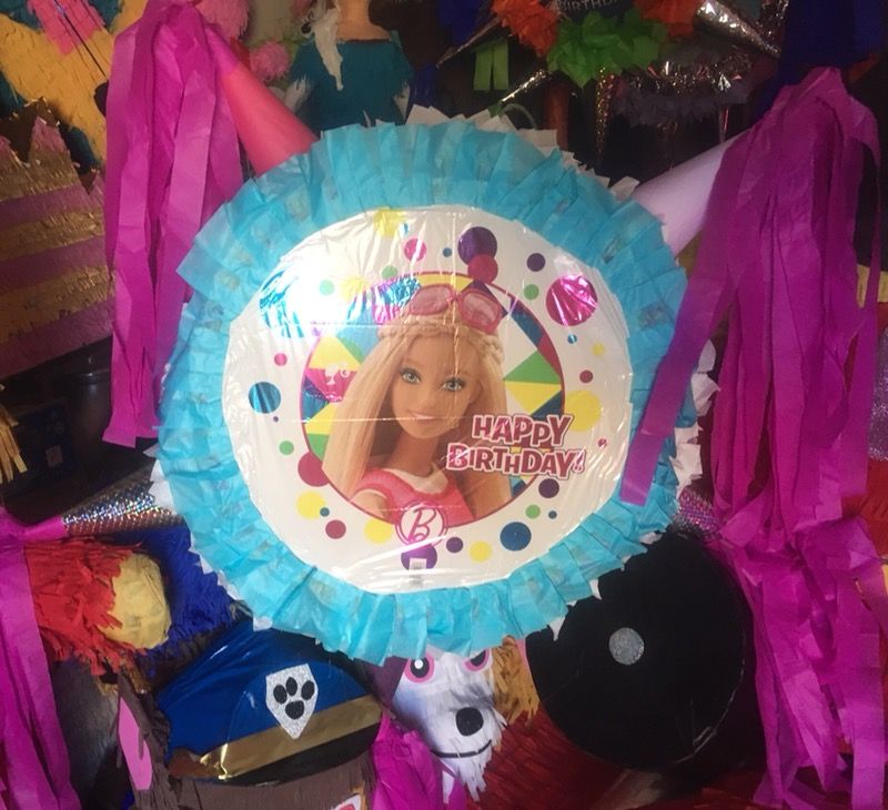 Detalles Sanjur on X: Piñata Barbie #party #cebración #piñata #hbday   / X