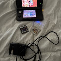 3Ds With Smash Brother Game And Charger 