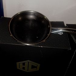 Hexclad 10” Pan 