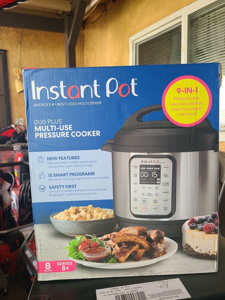 instant pot duo plus multi use pressure cooker 8QT read the description 