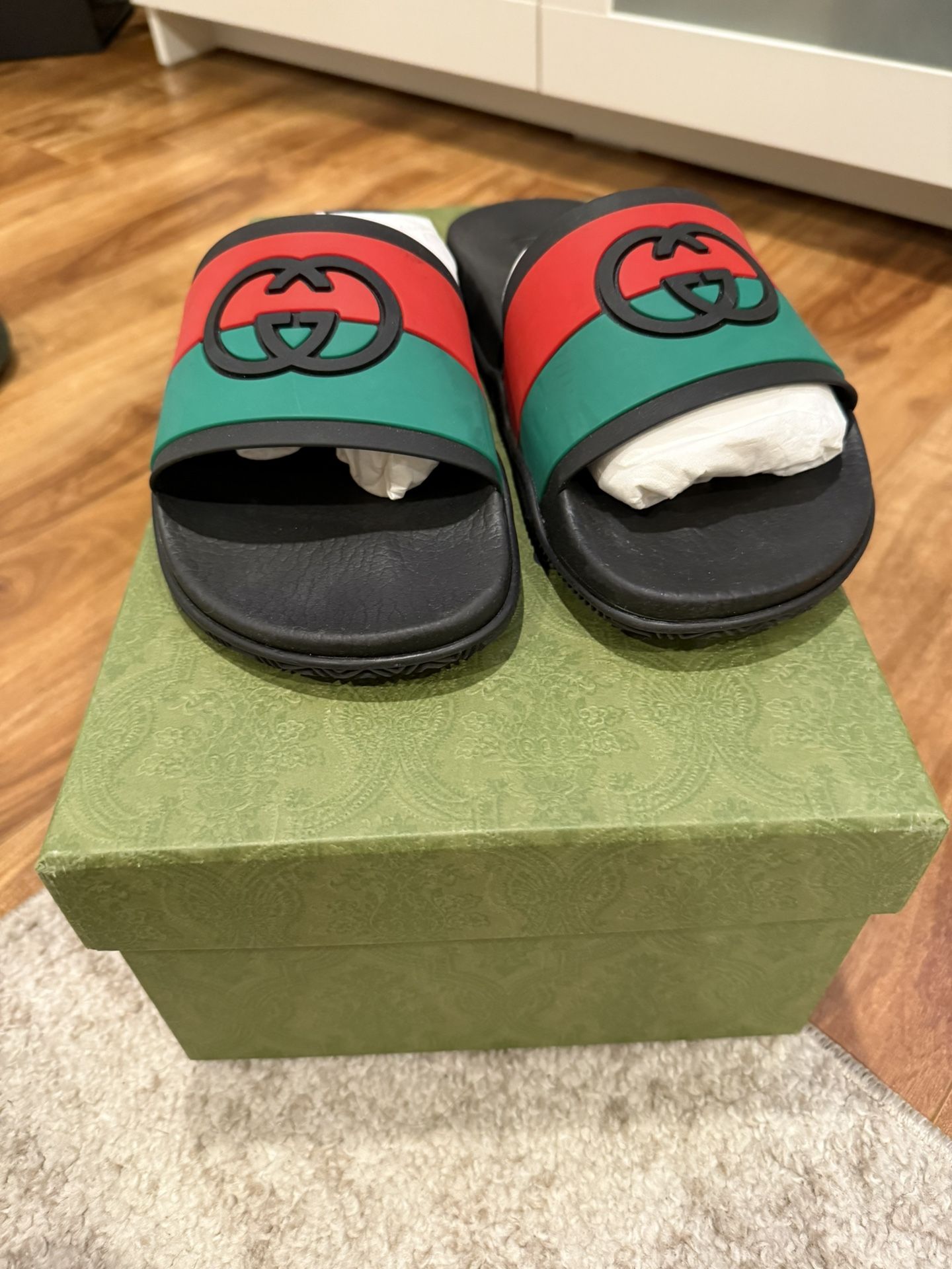 Women Gucci Slides 