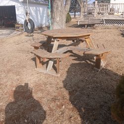 Octagon custom built picnic table
