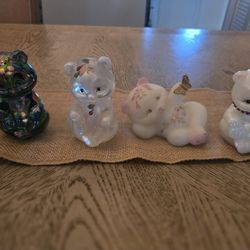 Fenton Glass & Porcelain Bears