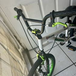 BMX   -  RAZOR COBRA 18” 