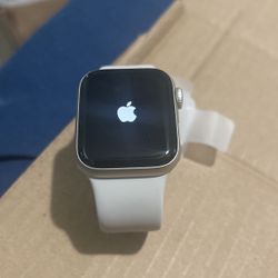 Apple Watch SE 40 mm 