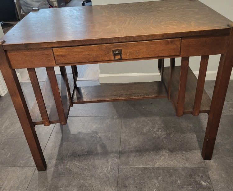Bourne Hadley Co Oak desk style 502