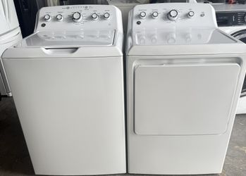 Washer and GAS Dryer 