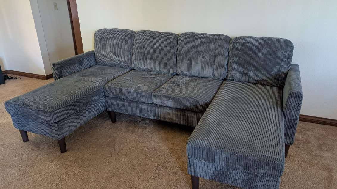 New Gray Corduroy Sectional Couch! Includes Free Delivery 🚚!