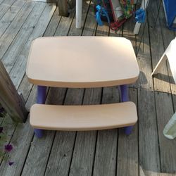 Little Tikes Picnic Table Local Pickup Only 