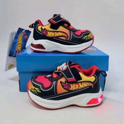 Hot Wheels Kids Light-up Shoes Sz #5C - BRAND NEW