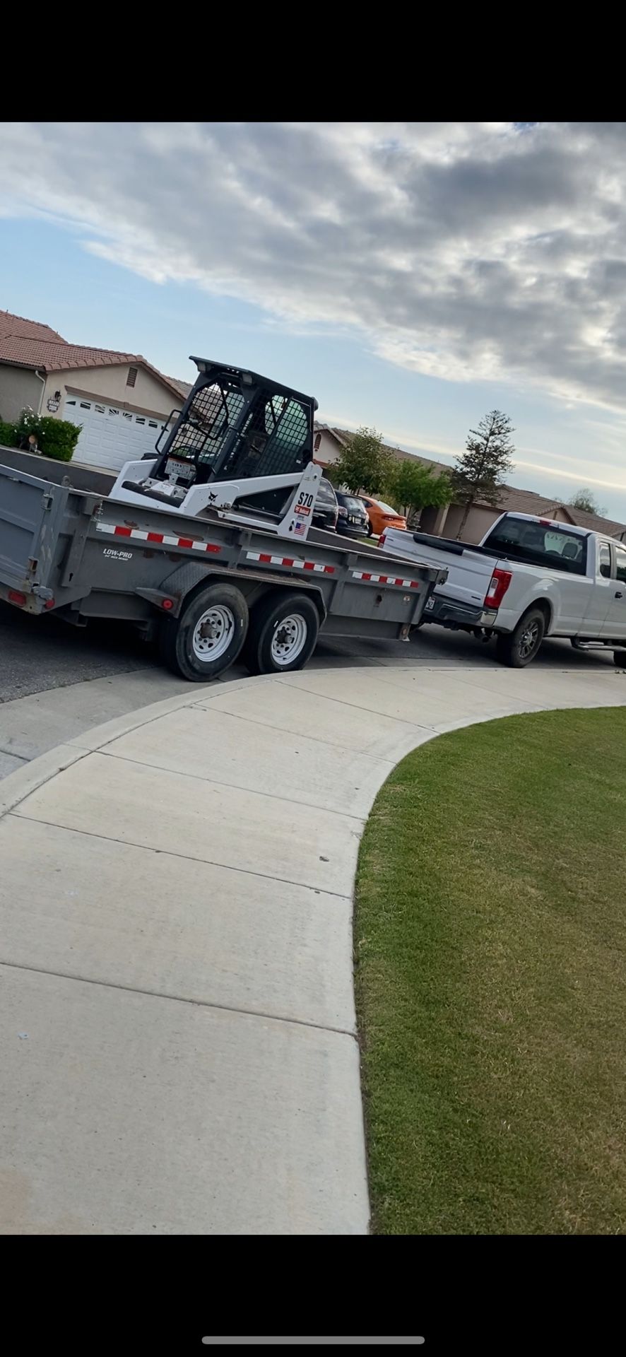 Tractor Dump Trailer Bobcat Skid Steer