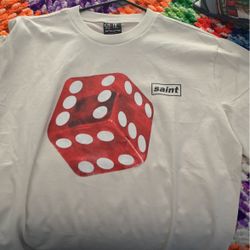 Saint Tee 