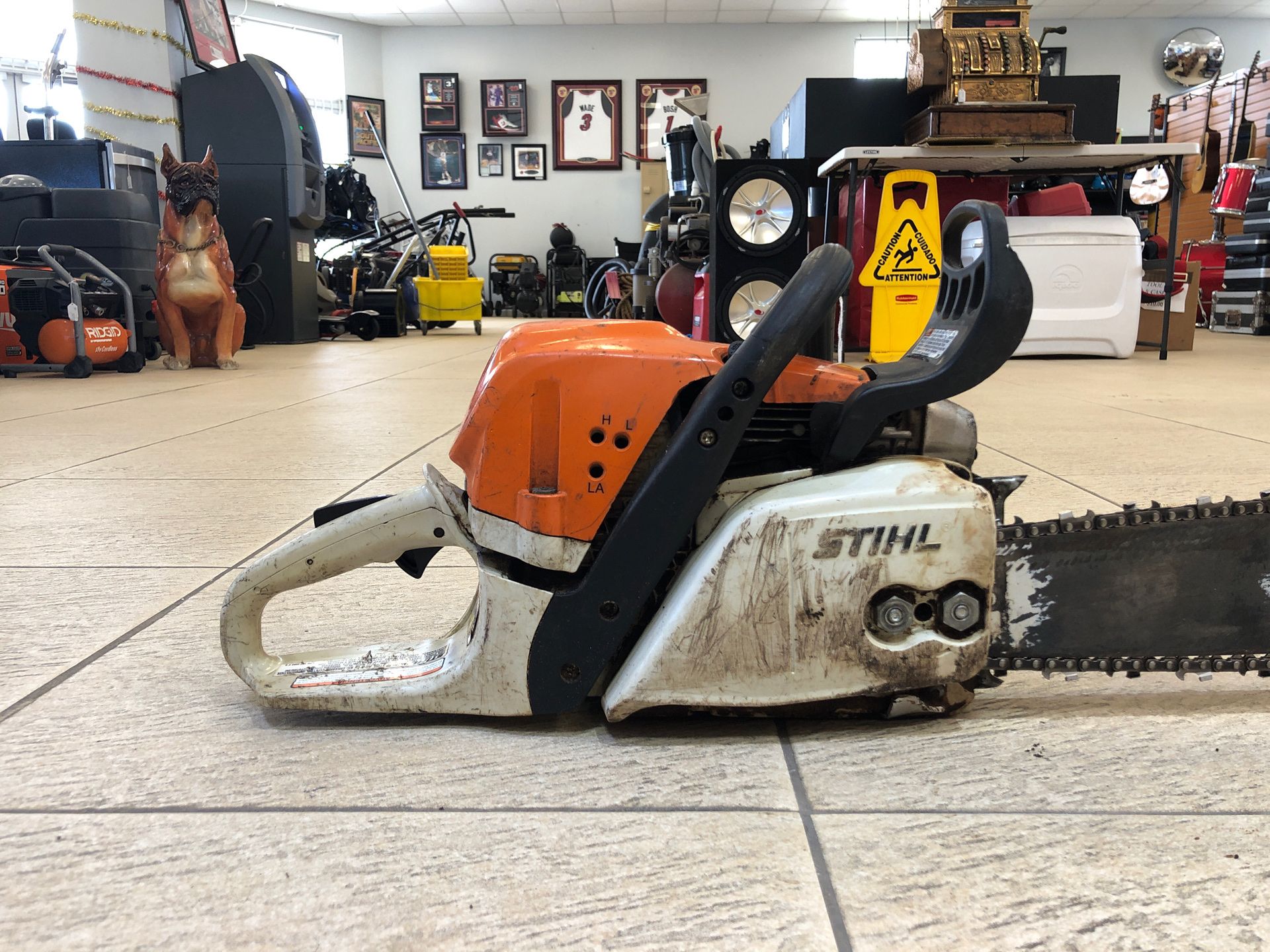 Stihl MS391 Gas Chainsaw 25” blade for Sale in Hollywood, FL OfferUp