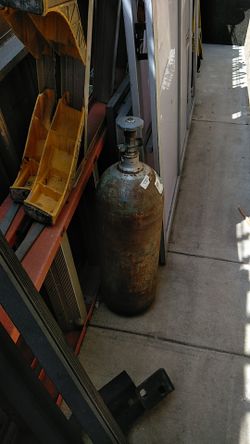 CO2 bottle