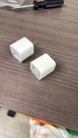 Apple USB Wall Charger Adapter – Lot of 2