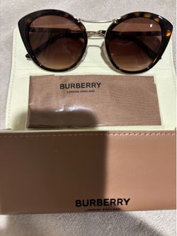 brand new burberry BE4251Q sunglasses