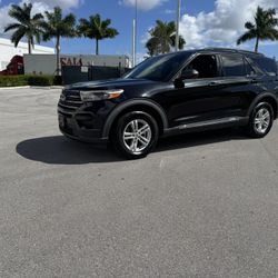 FORD  EXPLORER XLT ✅✅ CLEAN CARFAX 