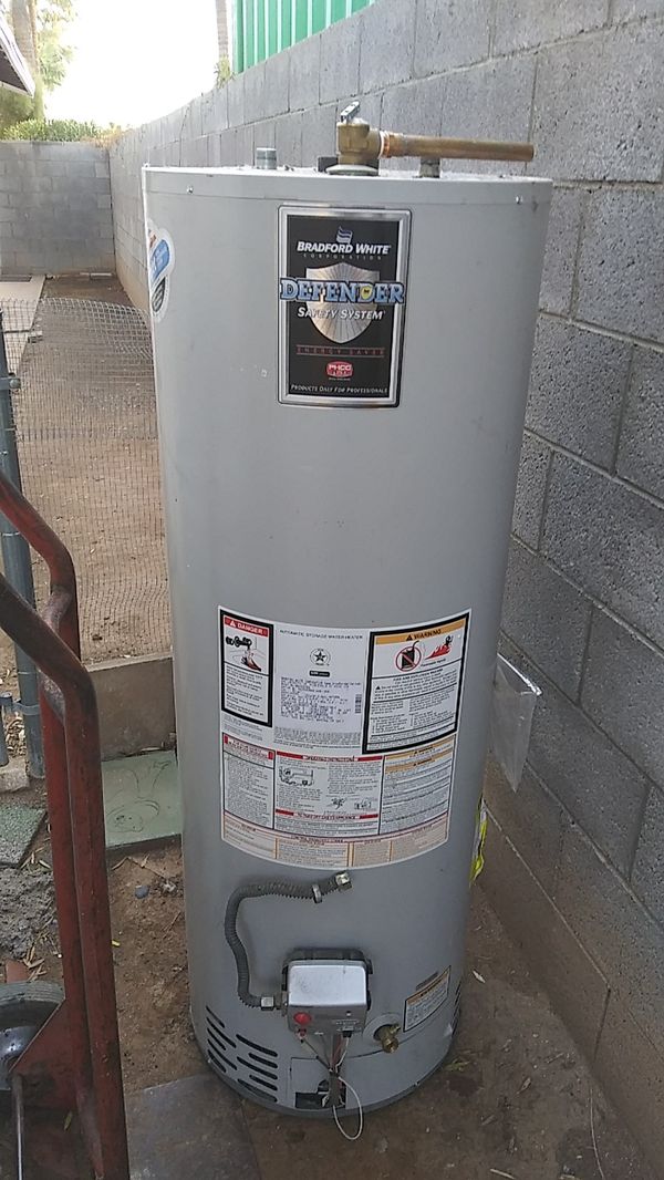 Bradford 40 gal water heater for Sale in Phoenix, AZ OfferUp