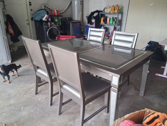 Dinning table