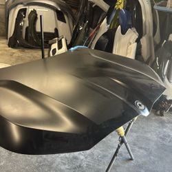 2024 2025 BMW X7M Hood 