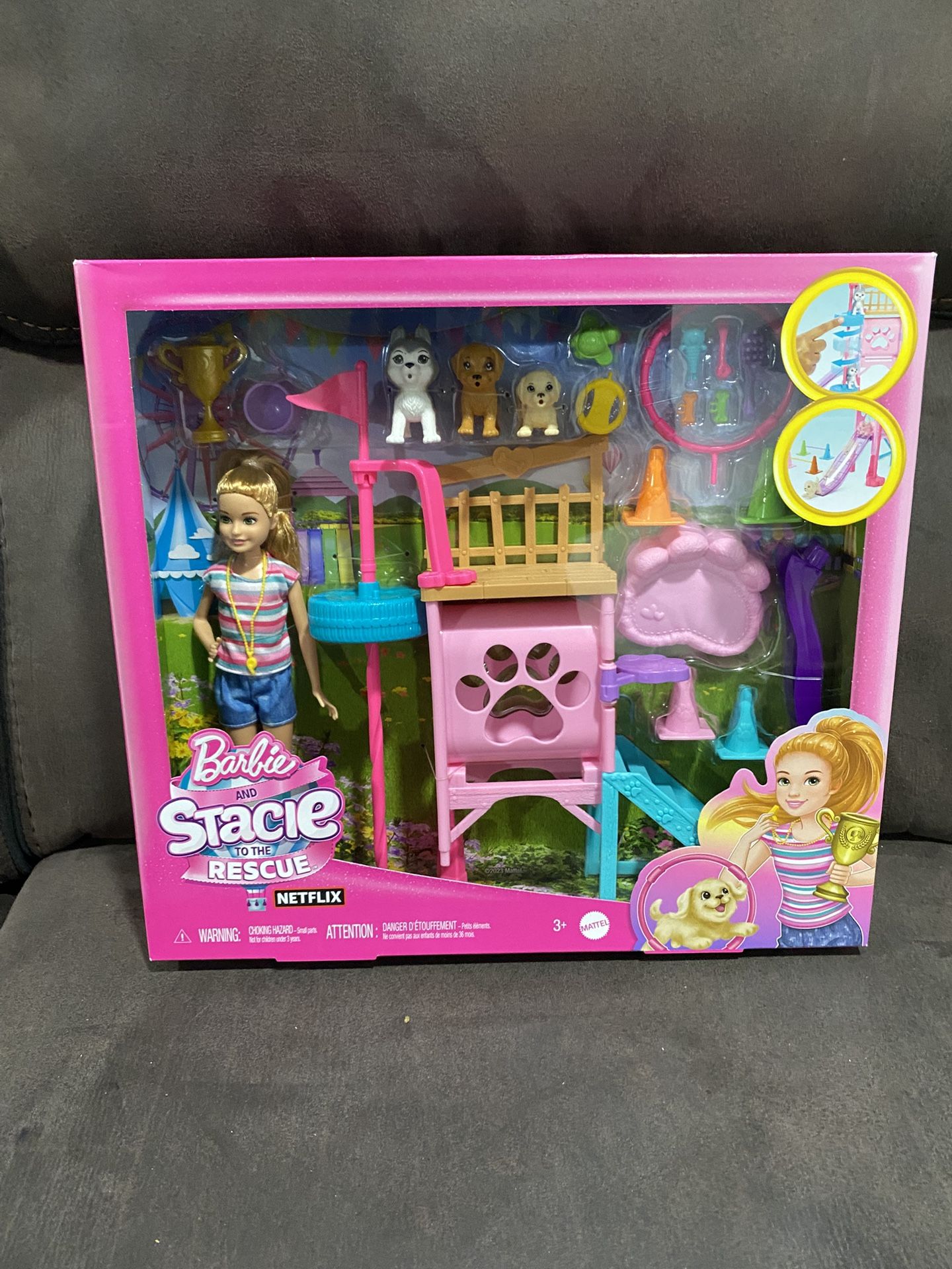 $25 - Barbie Stacie Doll Netflix Christmas Gift Play set 