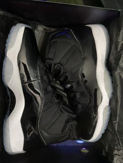 Jordan 11 Space Jam Size 9 Men