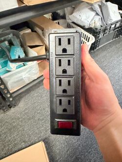 4-Outlet Power Strip with Switch