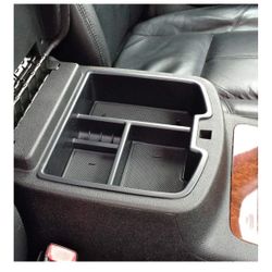 2007 - 2014 Suburban Console Tray