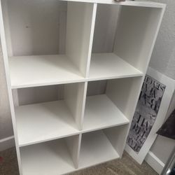 Bookshelf 