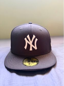 New Ear Fitted Yankees Hat