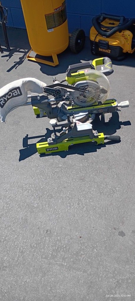 miter saw