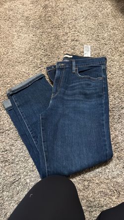 Women’s Levi’s size 30