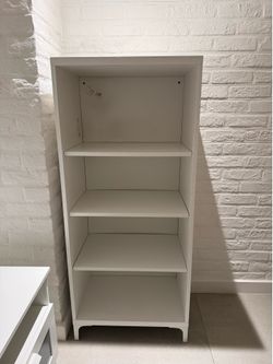 White Bookshelf / storage unit