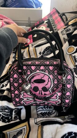 Ed Hardy purse (pick up)