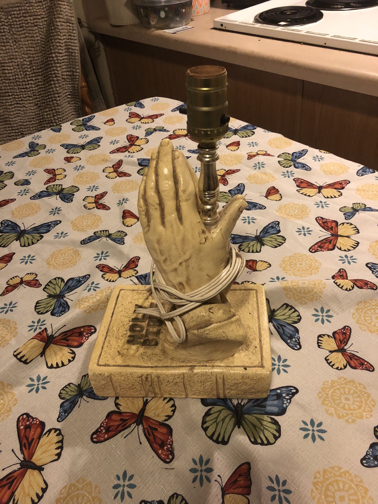 Praying Hands Lamp. Vintage. $30. Pick Up In Apache Junction