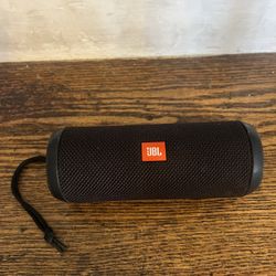 JBL Bluetooth speaker Flip