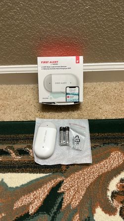 First Alert WiFi Water Leak & Freeze Detector