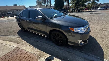 Toyota Camry Sedan