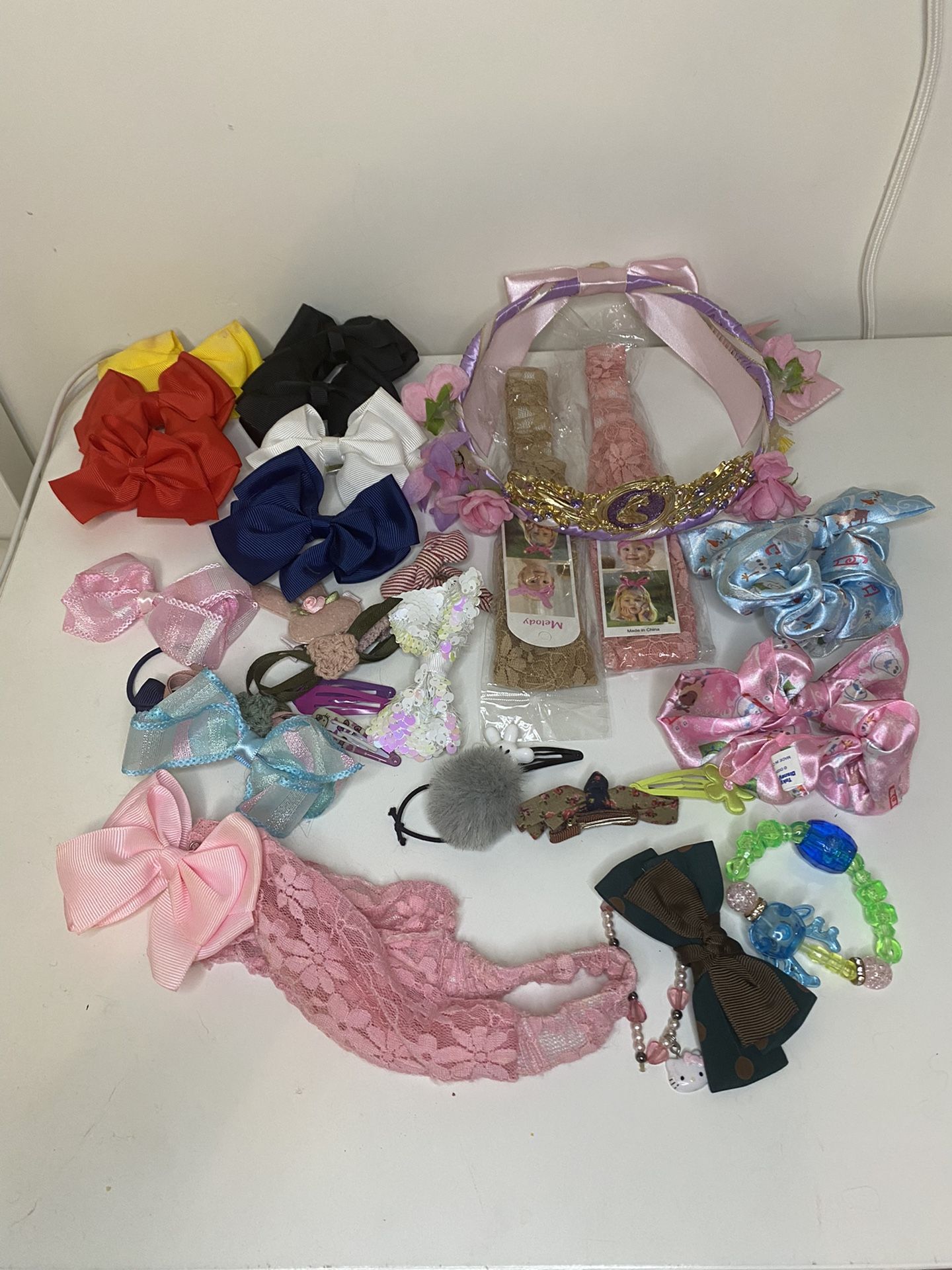 Girls Accessories Including Rapunzel Crown 