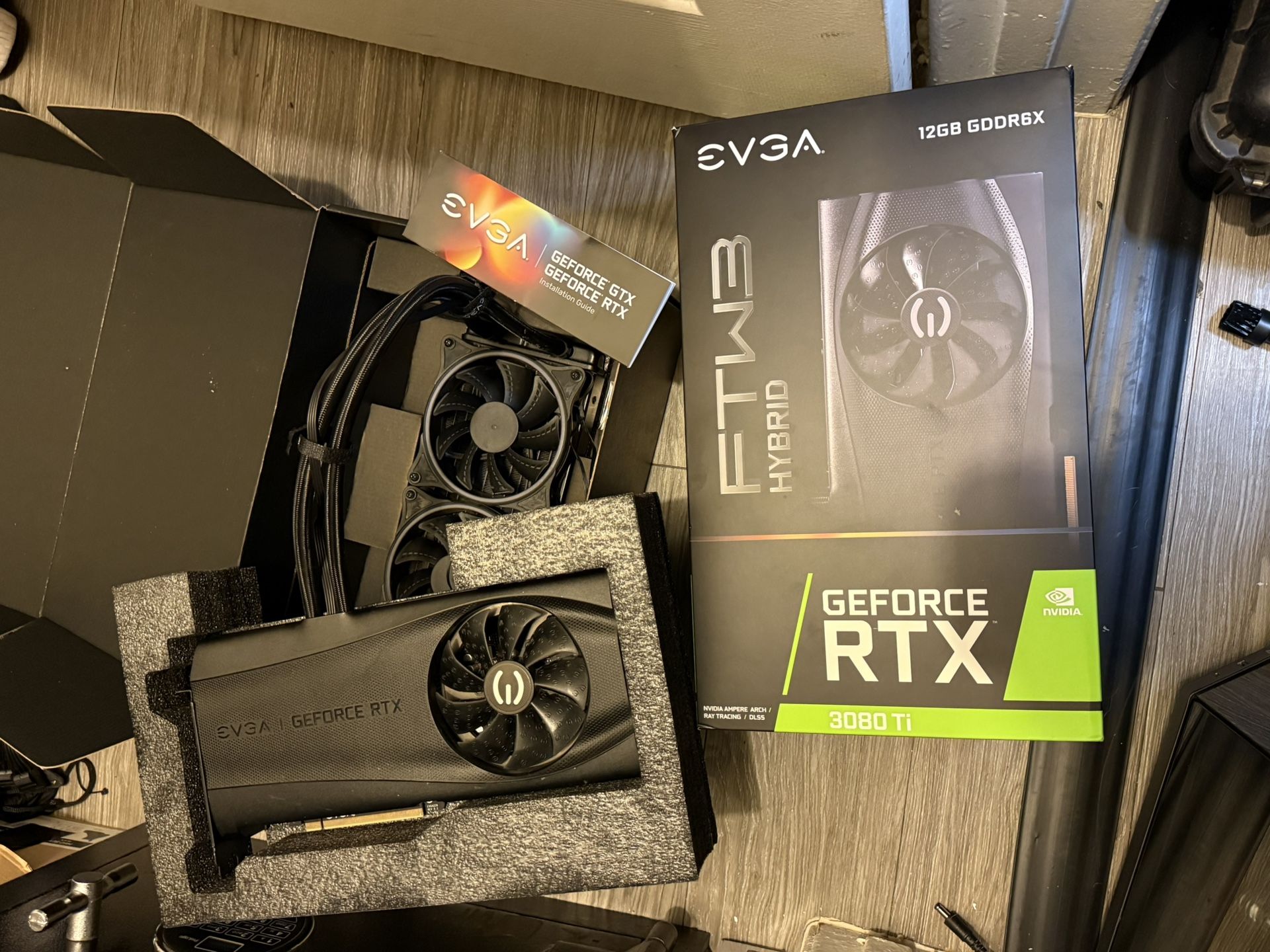 EVGA RTX 3080ti Hybrid Ultra FTW3 12gb