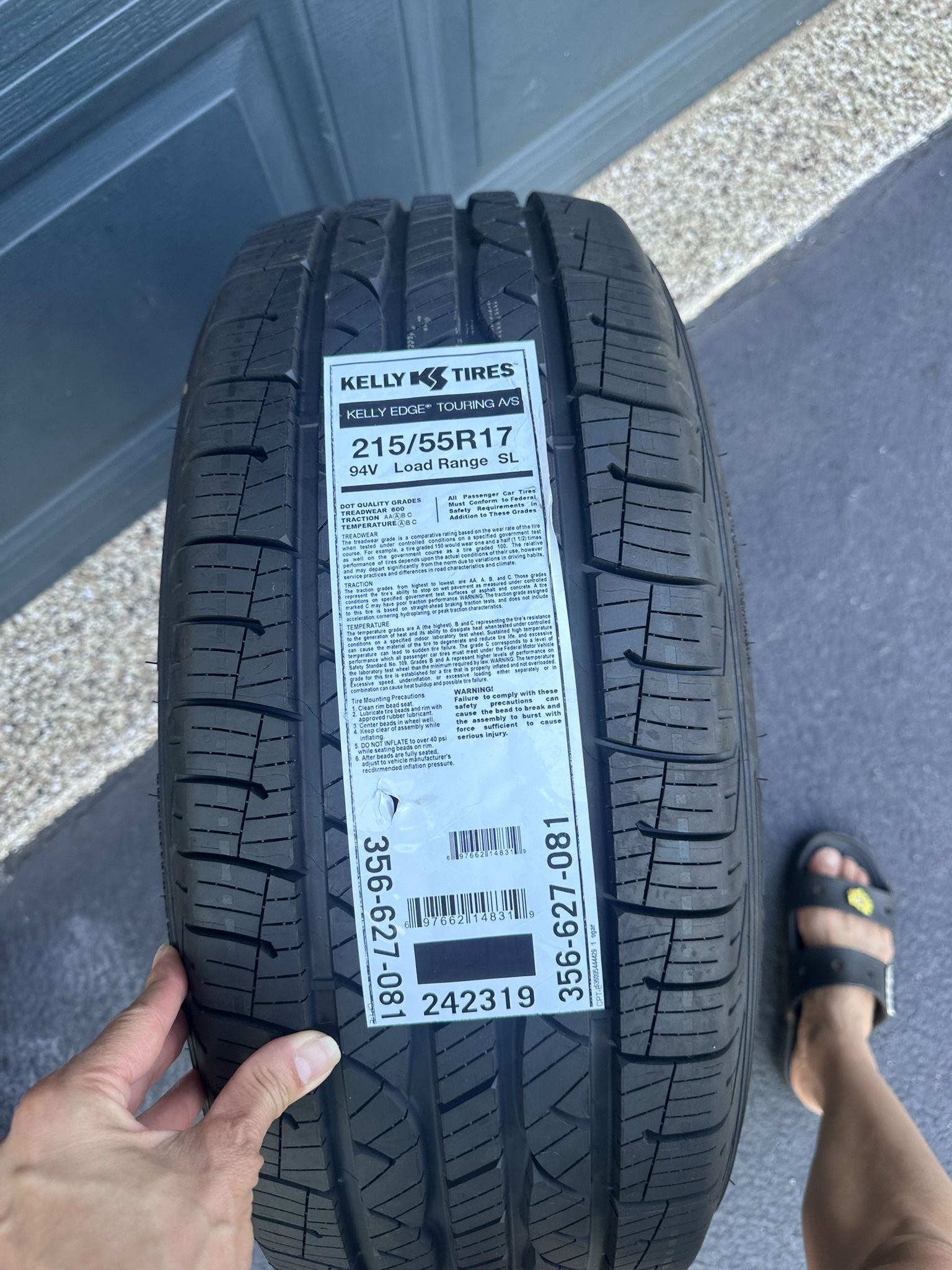 Kelly Tires New 215/55R17