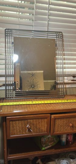 Signature Hardware Sethfield Decorative Wire Frame Vanity Mirror - 22" x 26"$95 CASH