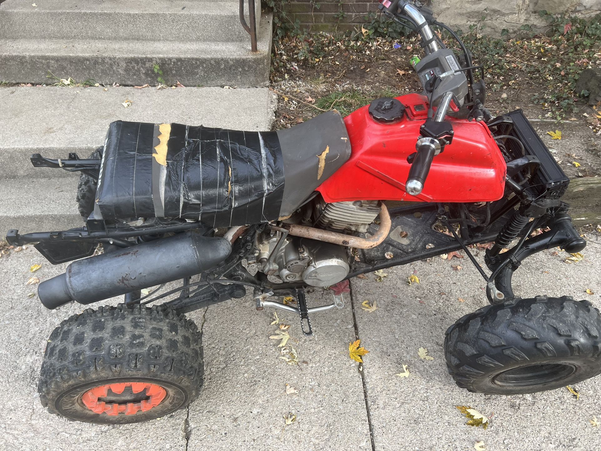 TRX250