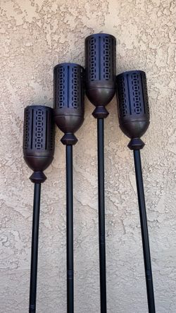 Set of 4 Tiki Torches