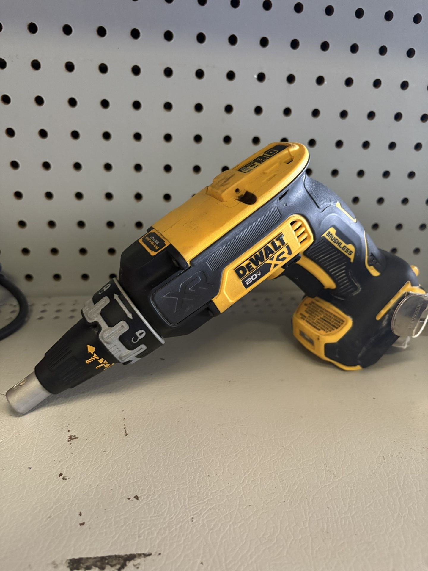 Dewalt 20v Drywall Screwgun TOOL ONLY